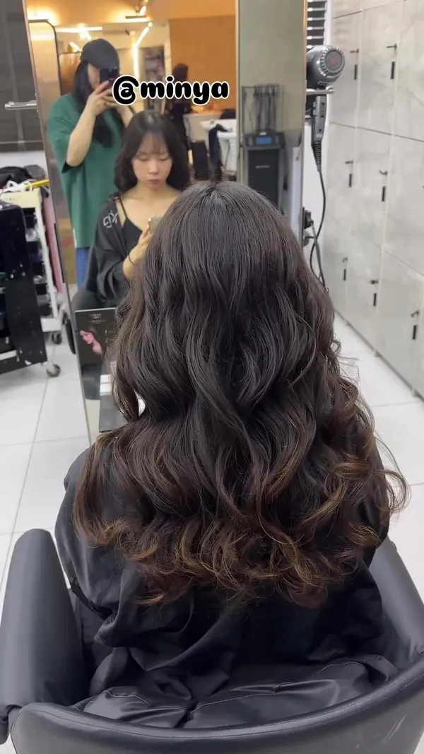 chan_minya ##FrenchPerm ##FrenchLazyCurls ##FrenchBigWaves hair & nail work