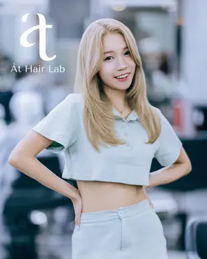 ##AtHairLab ##ArtforHairGroup ##Platinumblonde 髮型美甲作品