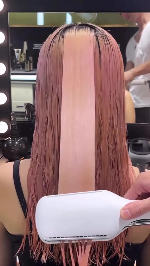 ##hairshine ##pinkhair ##hairblowdry 髮型美甲作品