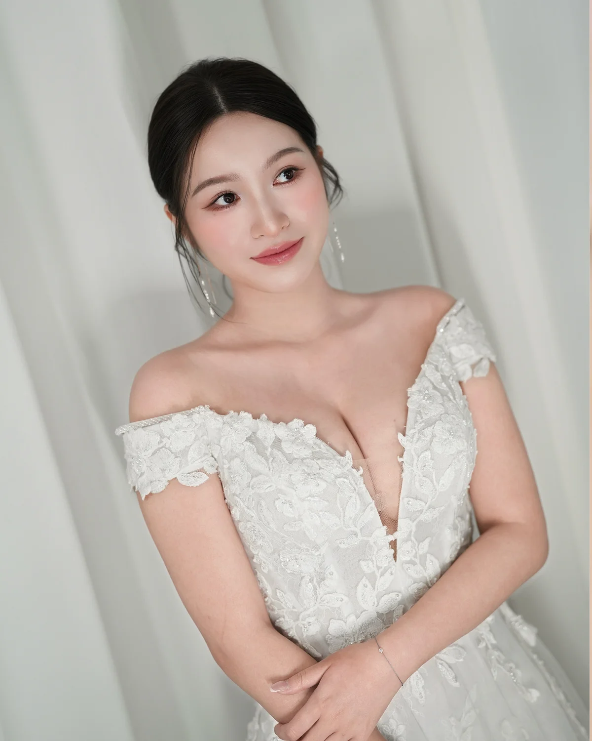 with.hani_makeup ##SoftGlowCreamSkin ##CreamSkin ##DewySkin 髮型美甲作品 (3)