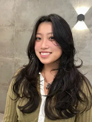 ##sfhairsalon ##hairstyles ##haircolor 髮型美甲作品
