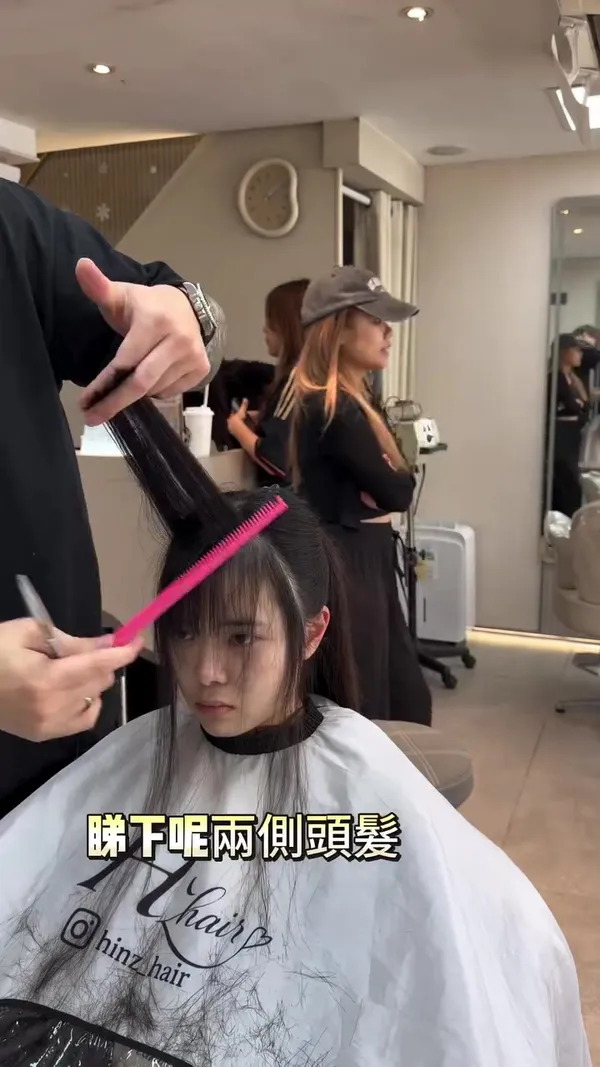 ##TsuenWanHairstylist ##FaceFramingBangs ##CurtainBangs 髮型美甲作品