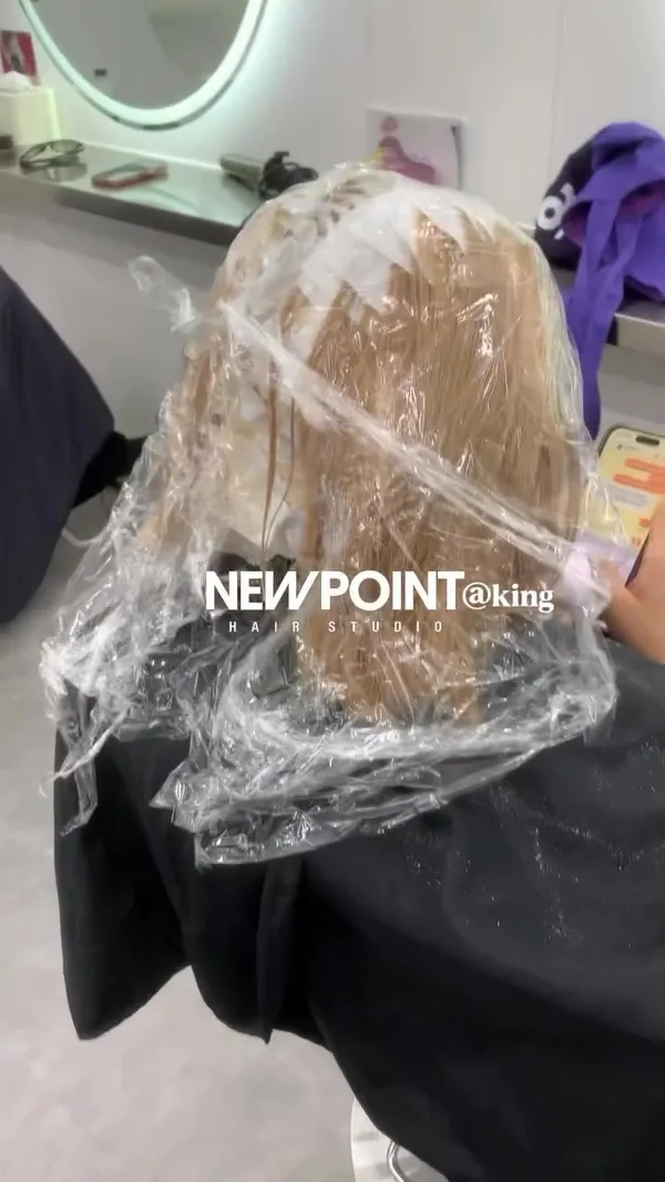 new_point_hair_studio ##NEWPOINT ##MacauHairSalon ##RoseGoldHair hair & nail work