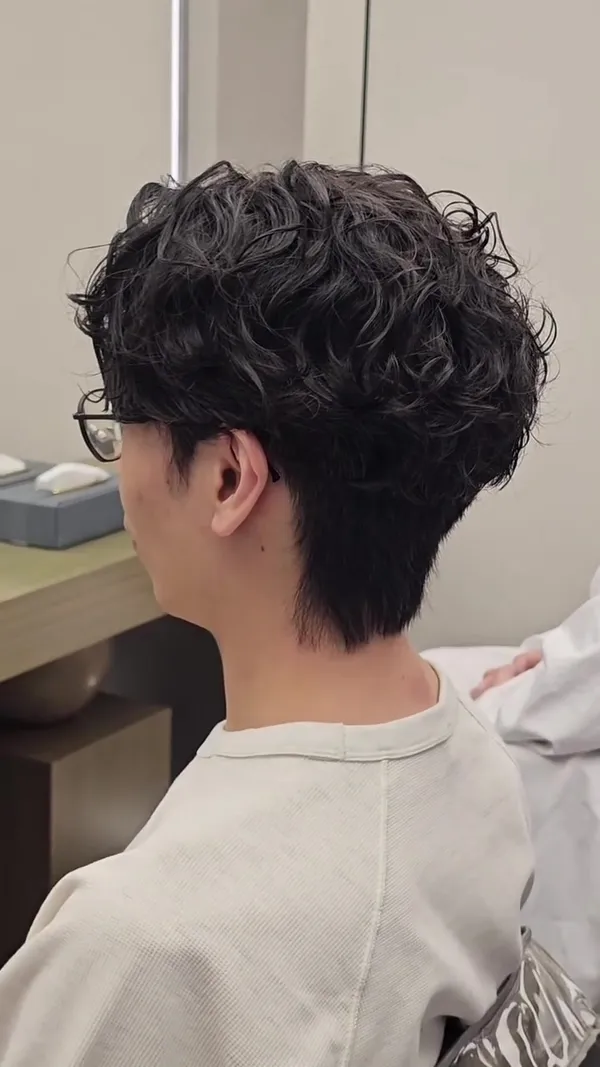 ##HairDesign ##MensHairstyle ##KoreanPerm 髮型美甲作品