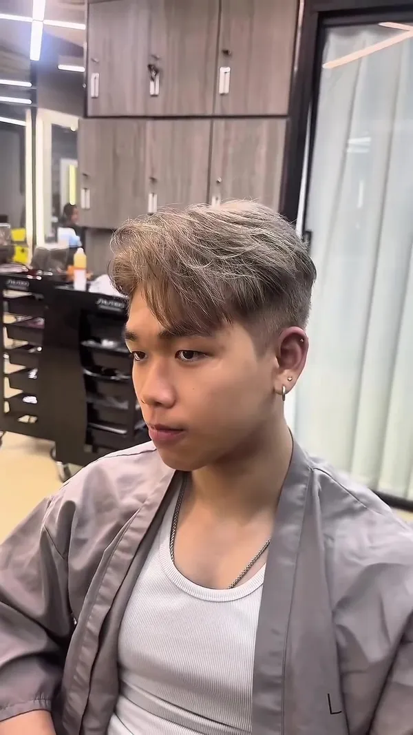 ##TuenMunSalon ##HairstylistWilson ##WilsonMensPortfolio 髮型美甲作品