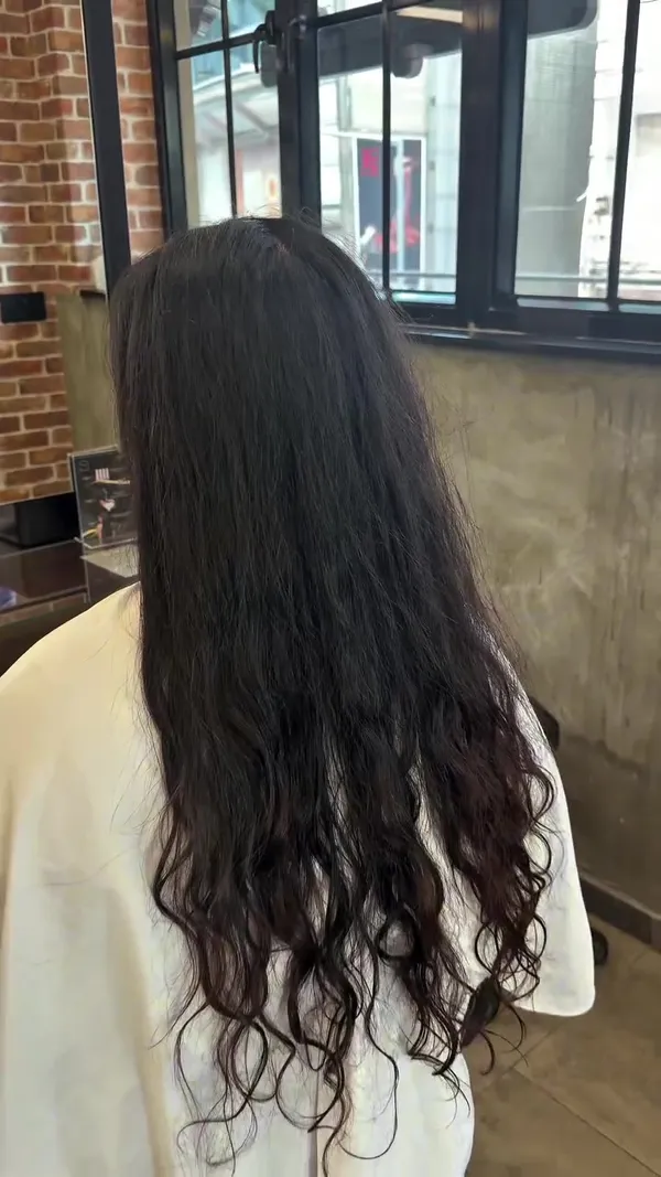 ##TsimShaTsuiHairSalon ##TsimShaTsuiPerm ##WoolCurls 髮型美甲作品