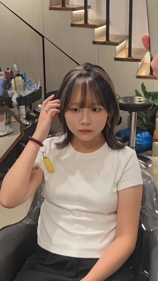 ##TaiWaiHairstylist ##TaiWaiHairSalonRecommendation ##TaiWaiHaircutRecommendation 髮型美甲作品