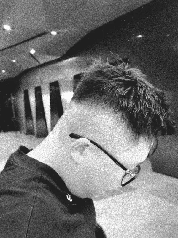##koreanhairstyles ##koreanhaircut ##KoreanHairColoring 髮型美甲作品