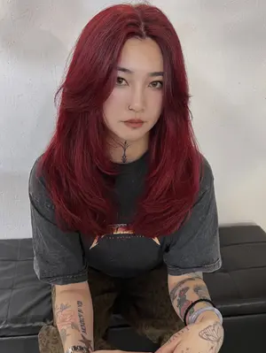 ##DarkStyle ##carmenhairlife ##BleachAndDyeSpecialist 髮型美甲作品
